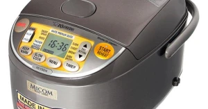 Nồi cơm điện tử Zojirushi NS-YSQ10-XJ Dung tích 1L