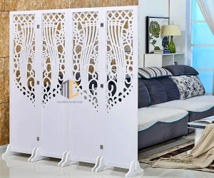 Bình phong phòng khách đuôi công