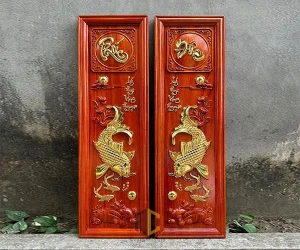 Tranh gỗ cá chép trông trăng