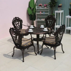 Bộ Bàn 4 Ghế Nhôm Đúc Họa Tiết Hoa Cúc