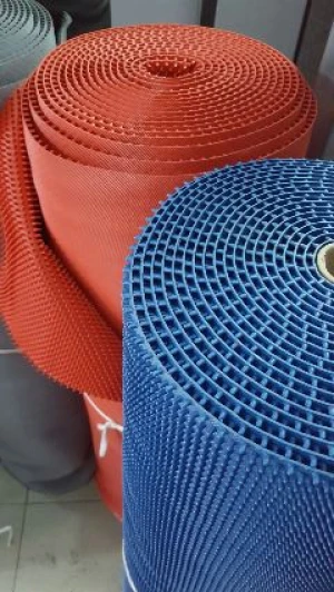 Thảm Nhựa Đinh Tròn (Thảm Bi)