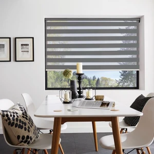 MÀN SÁO CẦU VỒNG ROYAL BLACKOUT