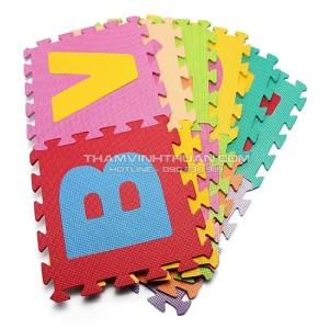 Thảm xốp chữ cái 30 x 30 cm