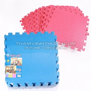 Thảm xốp một màu 30 x 30 cm