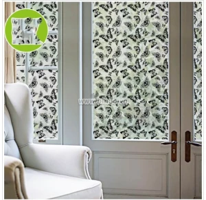 Decal dán kính hoa văn bướm đen 90cm x 1m