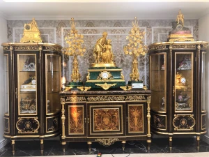 Thi công giấy dán tường Hàn Quốc tại căn hộ Penhouse nhà anh Ngọc theo phong cách Hoàng Gia