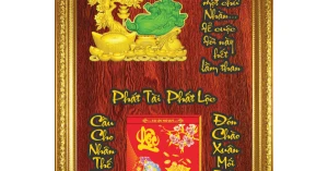 19 Mẫu Lịch Gỗ Chữ Nhỏ Cao Cấp 2025 Khung Đơn Vàng Dán Chữ Nổi (48x73 cm) - Phát Tài Phát Lộc