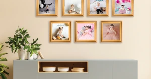 Khung Ảnh Treo Tường  Viền Nâu Sọc Đen Hiện Đại - Trang Trí Tiệc Sinh Nhật 02 (Có In Theo Yêu Cầu) 