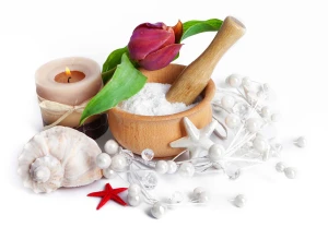 Tranh Spa muối trắng cùng hoa hồng