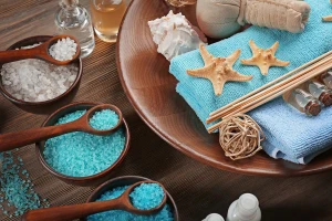 Tranh Spa trị liệu cùng đá muối biển