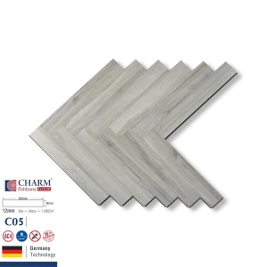 Sàn gỗ charm xương cá 12mm C05