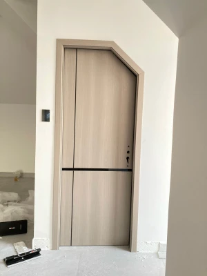 Cửa gỗ công nghiệp Carbon - Cửa phòng ngủ đẹp 2024