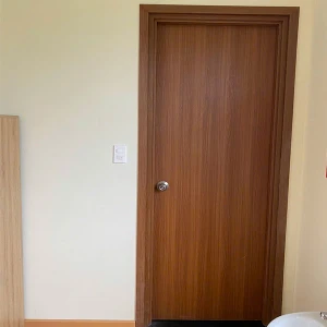 Cửa phòng ngủ giá rẻ