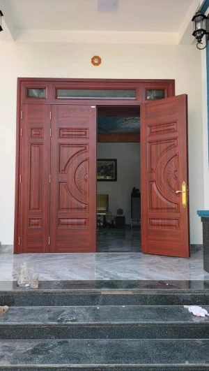 Cửa thép Vân Gỗ 4 Cánh Lệch
