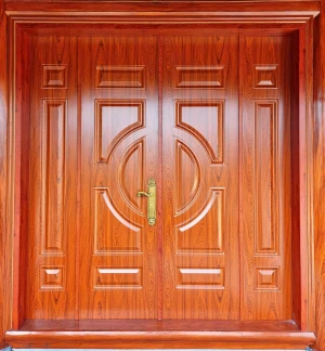 Mẫu Cửa Chính Bằng Thép Vân Gỗ 4 Cánh Lệch