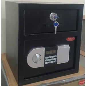 Két sắt có khe bỏ tiền NAGA DS50 có khay thả tiền có khóa riêng