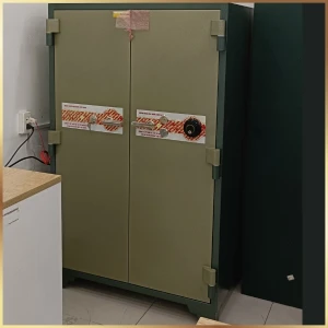 Két sắt ngân hàng BEMC K560 NHA1 khóa cơ to 2 cánh cao 1m6