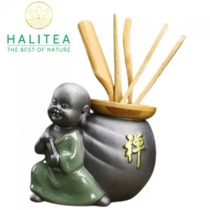 Bộ Dụng Cụ Gắp Trà Chú Tiểu Áo Xanh 6 Món