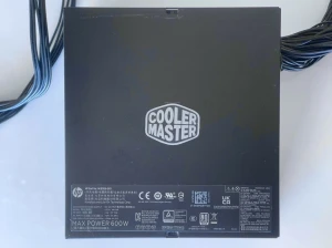 Nguồn Cooler Master 600W: Hiệu suất 75% - Quạt 120mm yên tĩnh - Hỗ trợ PCI-E - An toàn