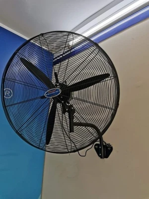 Quạt treo tường công nghiệp Vinawind QTT-750Đ, Sải cánh 75cm, công suất 180W