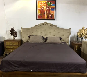 Giường 1.8m, B098B (3) - Thương hiệu Monarchy