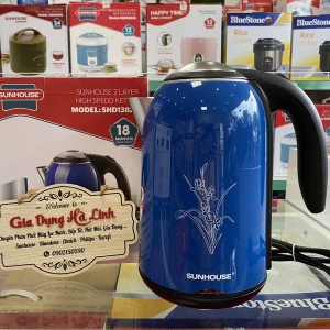 Ấm siêu tốc 2 lớp Sunhouse SHD1382B, Công suất 1800W, Dung tích 1.7 Lít, Ruột ấm inox 304, thân ấm nhựa PP cách nhiệt, Bảo hành 18 tháng