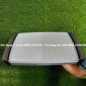 Bếp nướng điện Sunhouse SHD4612, Công suất 1800W, Mặt bếp phủ chống dính cao cấp, Điều khiển núm xoay, Tự ngắt khi quá nhiệt, Bảo hành 12 tháng