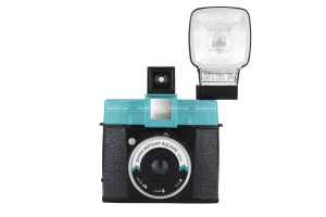 Máy Ảnh Chụp In Liền Diana Instant Square & Flash (Chính Hãng)