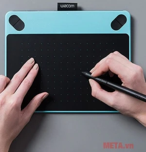 Bảng vẽ máy tính điện tử Wacom Intuos Comic Small CTH-490