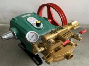 Đầu bơm Piston sứ HL-22AB-A (Loại tự động - không bình tích áp)