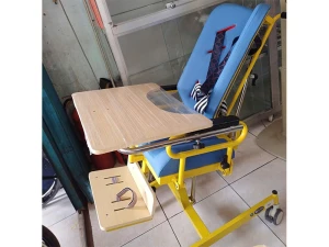 Ghế ngồi khuyết tật tam giác PhaNa PN49M1