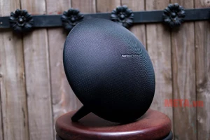 Loa Harman Kardon Onyx Studio 3