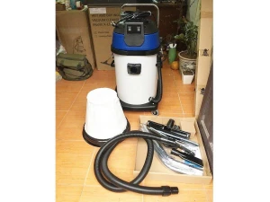 Máy hút bụi công nghiệp thùng nhựa Camry BF583A (90 lít)