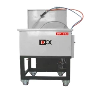 Máy rửa chi tiết máy móc DP-102