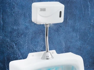 Van tiểu cảm ứng Smartliving YM301P