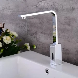 Vòi cảm ứng Smartliving YM1011