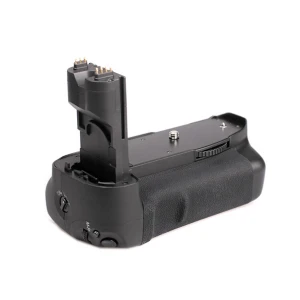 Meike battery grip for Canon 7D - 1978724 Yêu thích