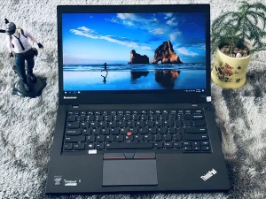 Lenovo Thinkpad T450s | I7 5600U | RAM 8GG | SSD 256 GB || 14 FHD