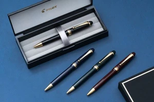 Bút bi ký cao cấp Custom 74 (Thân đen) BKK-1000R