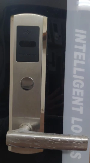 Khóa thẻ từ khách sạn OLOK HT-804