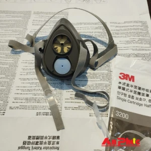 Mặt nạ phòng độc 3M 3100/ 3200 ( không kèm phin lọc )