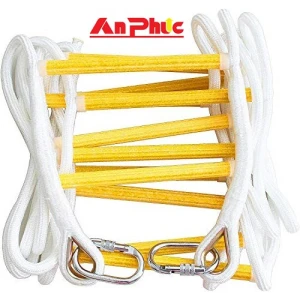 Thang dây thoát hiểm bậc vàng cách điện