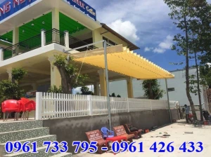 Bạt xếp lượn sóng