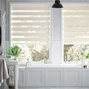 Rèm cầu vồng cửa sổ nhà bếp sang trọng tại TPHCM