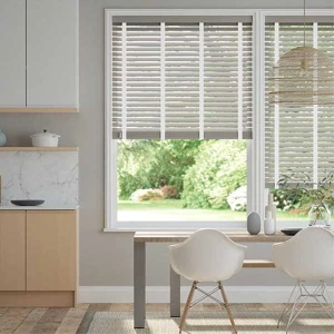 Rèm cửa sổ bằng gỗ tự nhiên phong cách sang trọng đẳng cấp