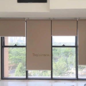 Màn sáo cuốn vải sọc chéo chống nắng cản sáng