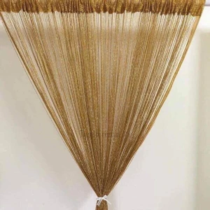 Rèm kim tuyến bằng dây chỉ màu vàng đồng