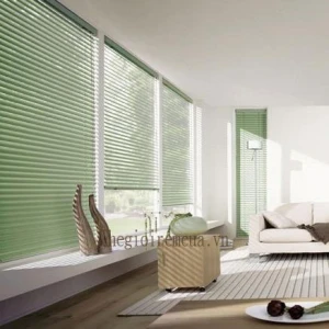 Rèm nhôm nhũ ánh kim che cửa sổ phòng ngủ