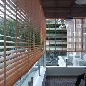 Rèm sáo nhựa giả gỗ che nắng mưa ban công giá rẻ tphcm