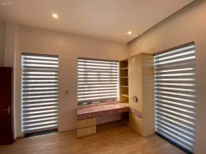 Rèm cuốn cầu vồng Sunniva